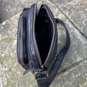 Men's Black Medium Leather Bag (open)