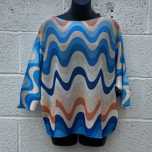 Blue Retro Wave Print Fine Knit Top
