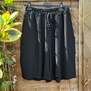 Classic Ladies Black Shorts