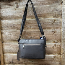 Load image into Gallery viewer, Brown &#39;Elise&#39; Structured Classic Leather Crossbody Bag (back)
