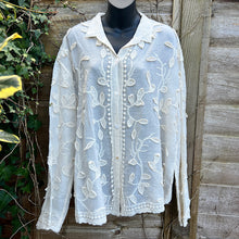 Load image into Gallery viewer, Stone Leaf Embroidered Cotton Shirt
