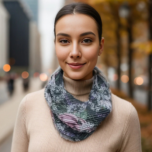 Winter Protea Magnetic Neck Scarf