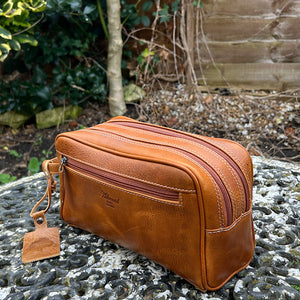 Men's Cognac Double Zip Leather Wash Bag (side)