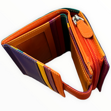 Load image into Gallery viewer, Bestseller Medium Leather RFID Purse | Seville
